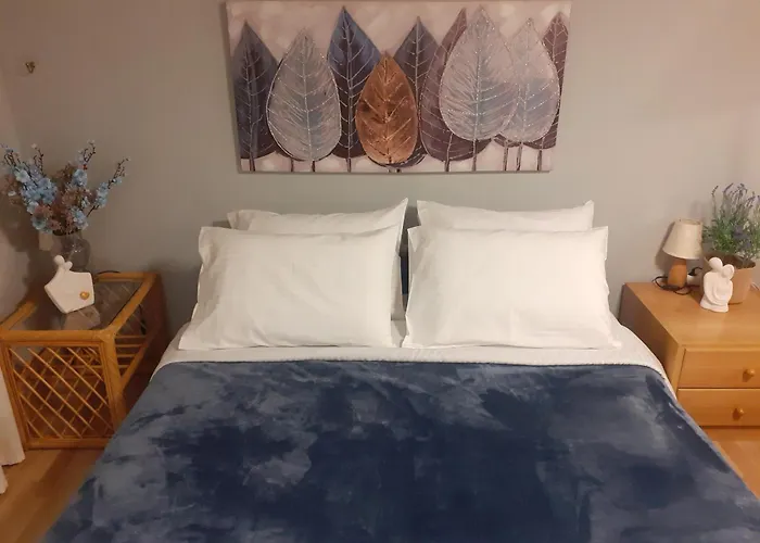 Andromache City Center Cozy Apartment